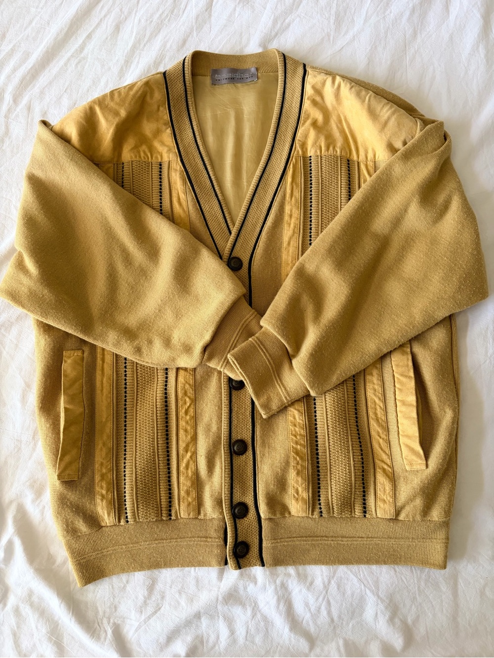 Men's Vintage Mustard Button-Front Cardigan with Contrast Trim - Picture 5 of 11